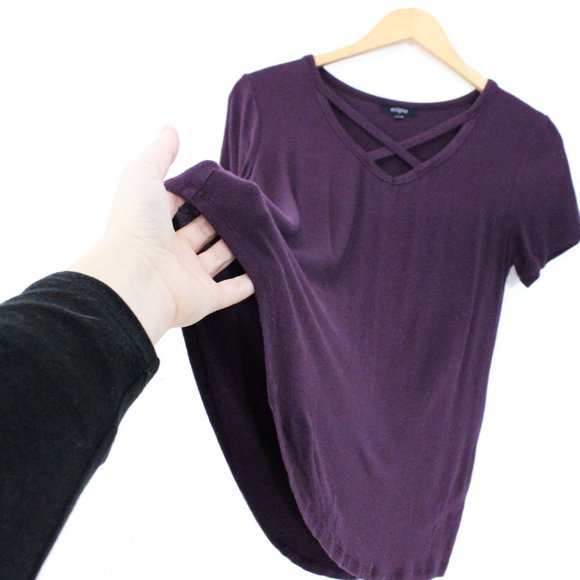 *Eclipse Cross V Neck Purple T Shirt - Picture 4 of 6